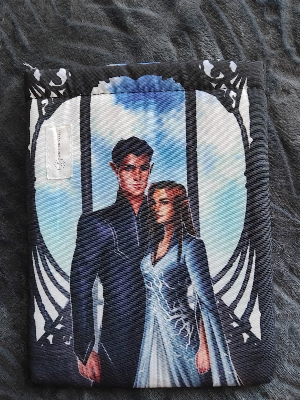 Acotar booksleeve - Rhysand en Feyre - Wick and Fable, Boeken, Ophalen of Verzenden, Zo goed als nieuw