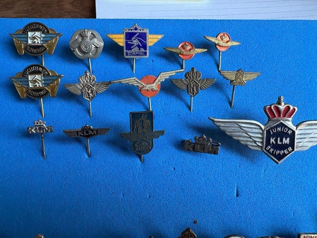 15 speldjes KLM luchtvaart, Verzamelen, Ophalen of Verzenden, Gebruikt, Overige typen