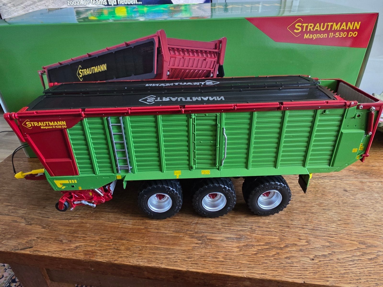Strautmann Magnon 11-530 DO model - Zo goed als nieuw, Ophalen of Verzenden, Nieuw, Overige typen, Overige merken