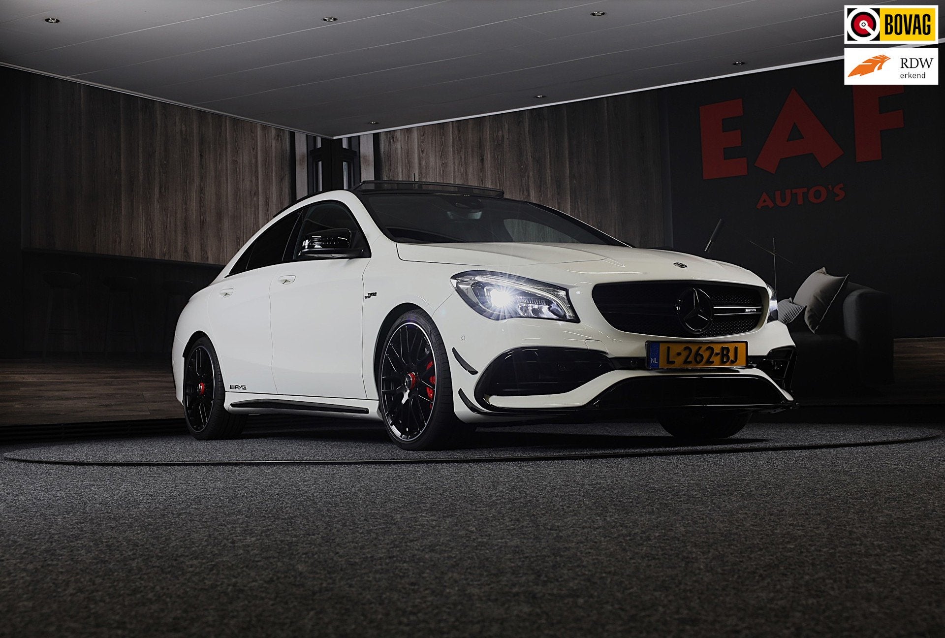 Mercedes-Benz CLA-klasse AMG 45 4MATIC Ambition / Schaalstoe, Auto's, Automaat, Gebruikt, 4 cilinders, Wit