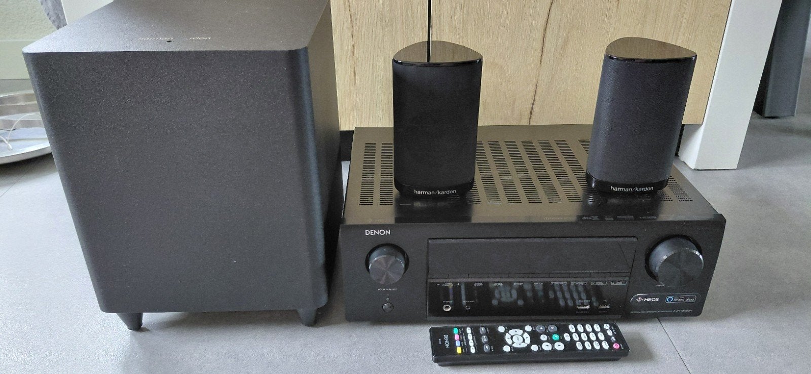 Denon AVR-X1500H Receiver met Harman Kardon 2.1 Systeem, Ophalen, 2.1-systeem, 70 watt of meer, Zo goed als nieuw