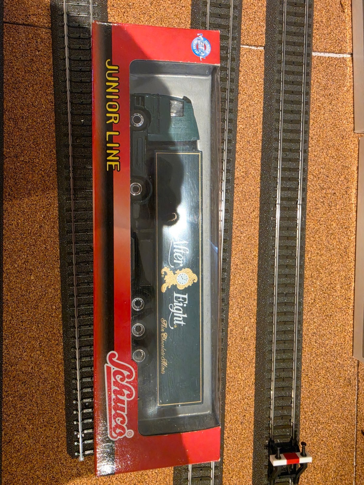 Schuco Junior Line "After Eight" 1:87 Truck - 22400 OVP, Hobby en Vrije tijd, Modelauto's | 1:87, Ophalen of Verzenden, Zo goed als nieuw