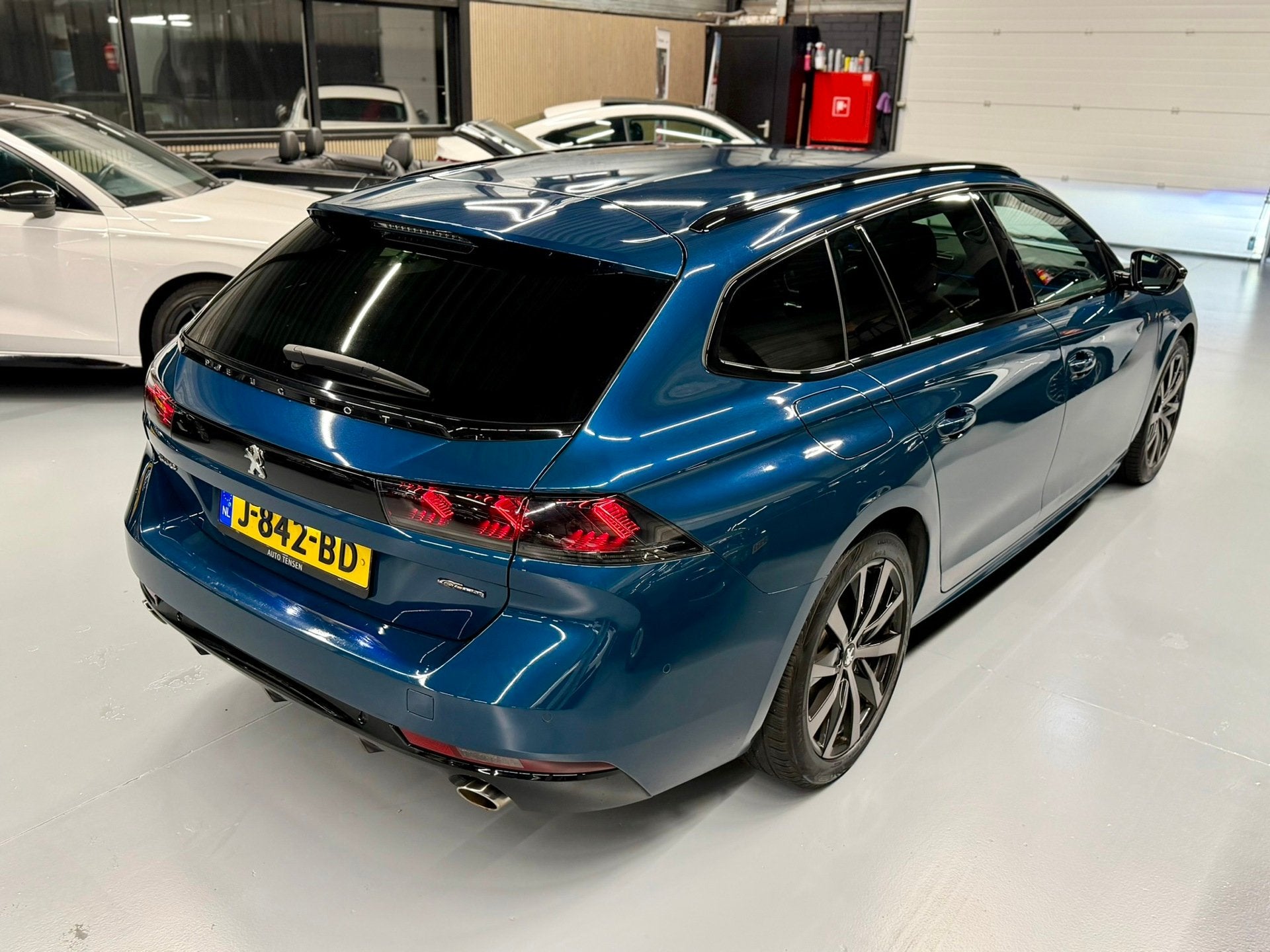 Foto 7 van Peugeot 508 SW 1.6 PureTech Blue Lease GT Line Avantage
