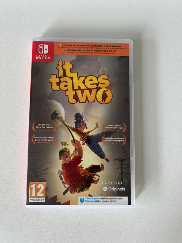 It Takes Two - Nintendo Switch (Perfect voor co-op), Met games, Verzenden, Met 2 controllers, Zo goed als nieuw