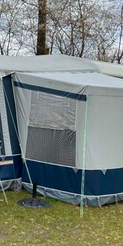 Gebruikte erker voor caravan, Ophalen, Gebruikt