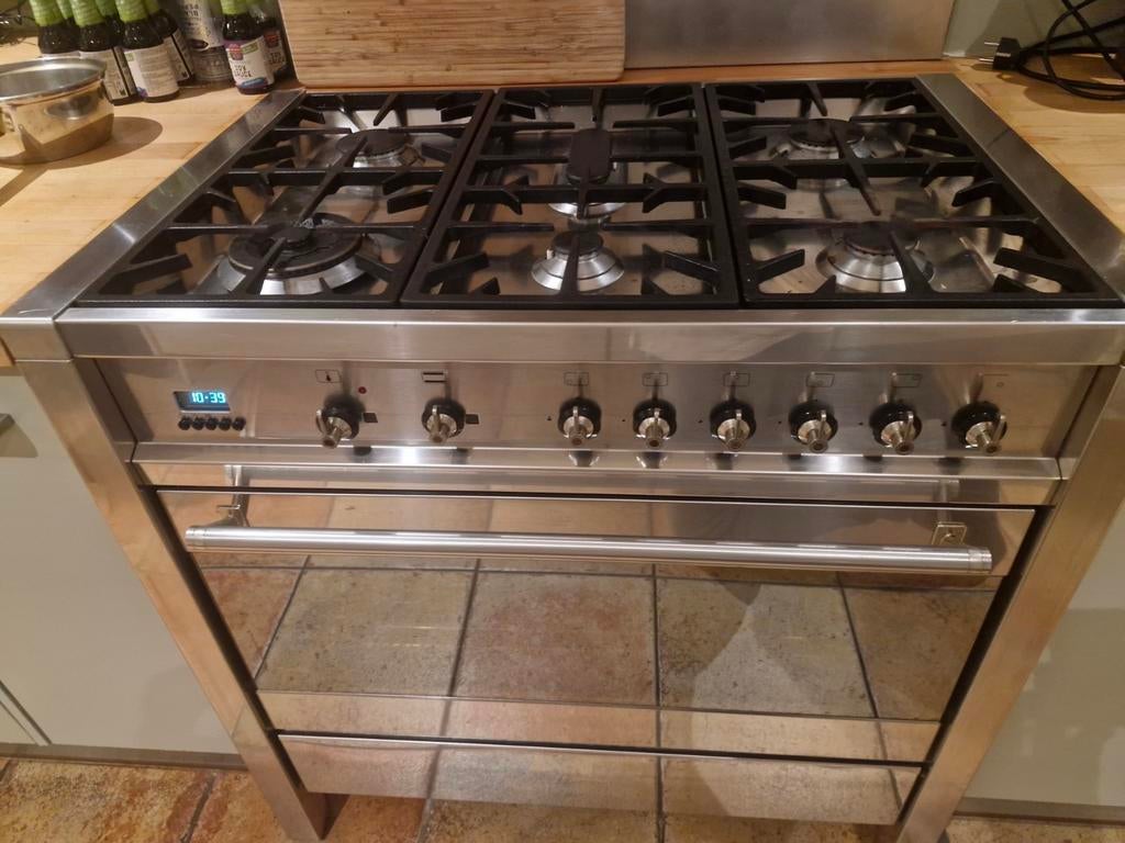 90cm SMEG 6-pits gasfornuis met oven - Werkt perfect, Witgoed en Apparatuur, Fornuizen, Ophalen, Gebruikt, 60 cm of meer, Gas