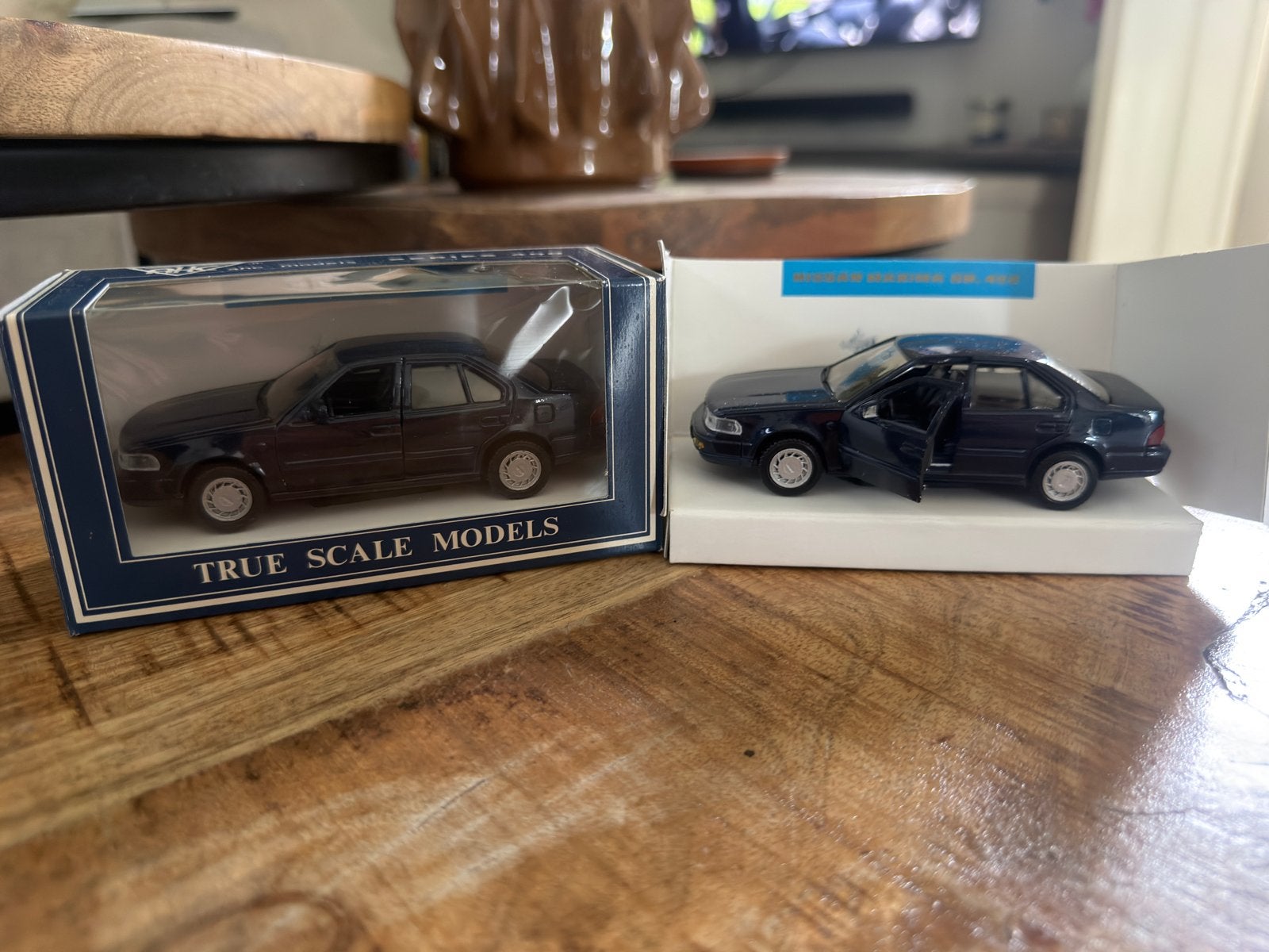 Nissan A32 Maxima AHC Models Epe nieuw in doos 1:43 nr. 402, Hobby en Vrije tijd, Modelauto's | 1:43, Ophalen of Verzenden, Nieuw
