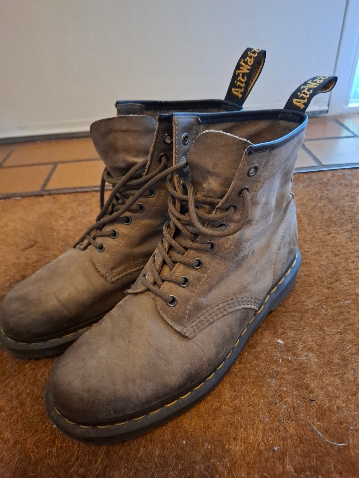 Dr. Martens laarzen '8 Eye Boot 1460' maat 44
Veterboots, Ophalen, Overige kleuren, Boots, Gedragen