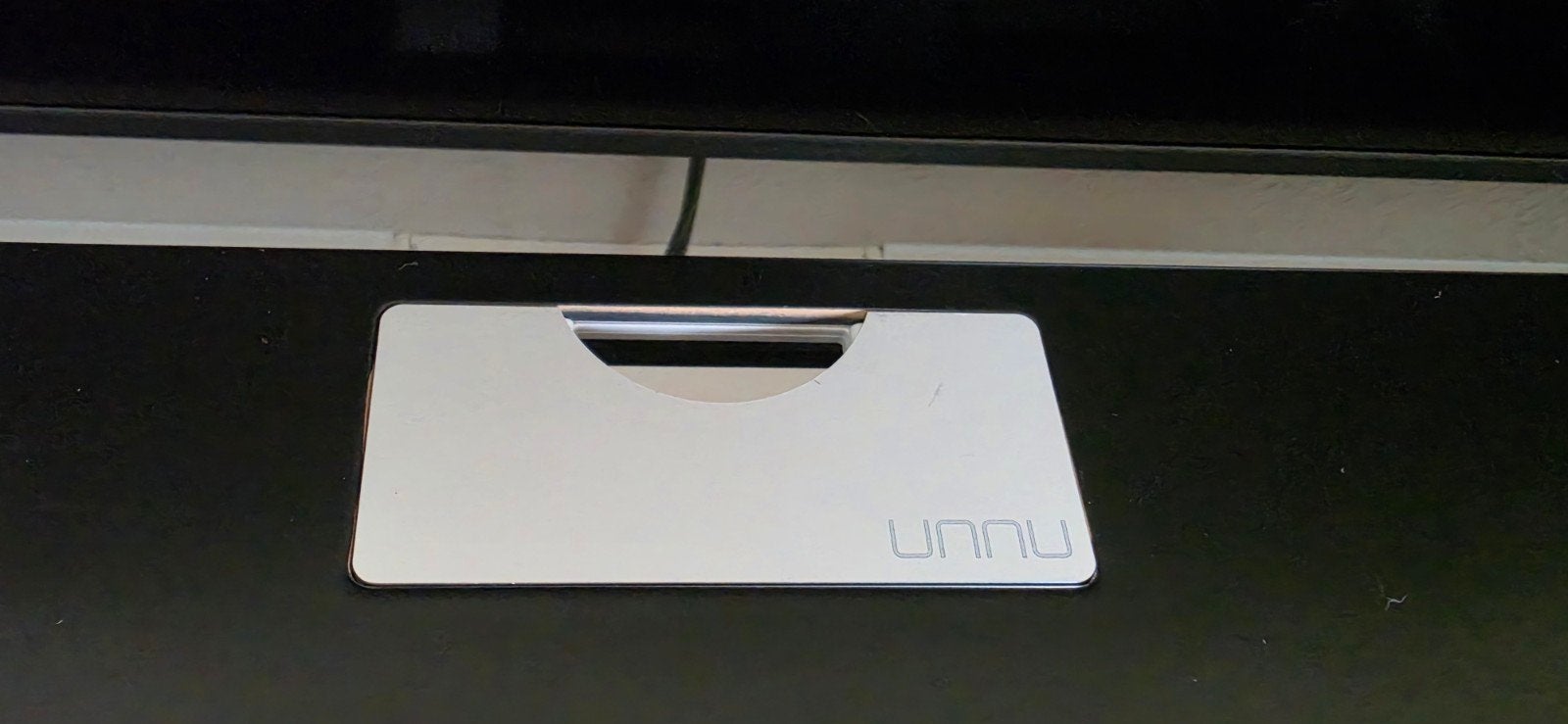 Unnu 13S V2 tv audio wandmeubel, Ophalen, Gebruikt