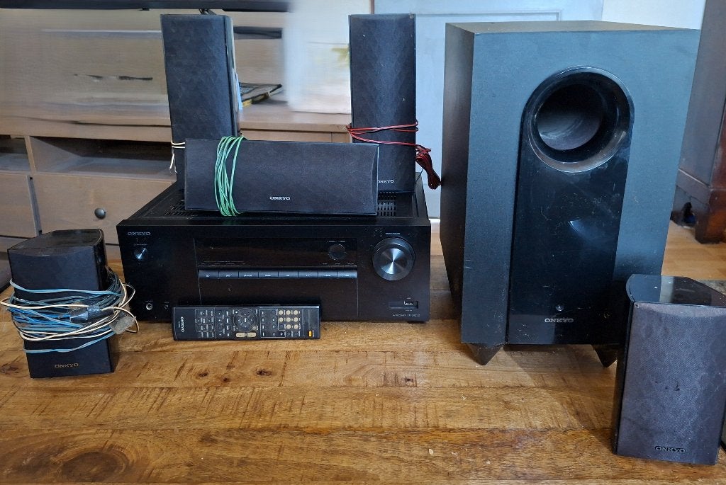 Onkyo Home Cinema set, Zo goed als nieuw, 5.1-systeem, 40 tot 70 watt, Ophalen
