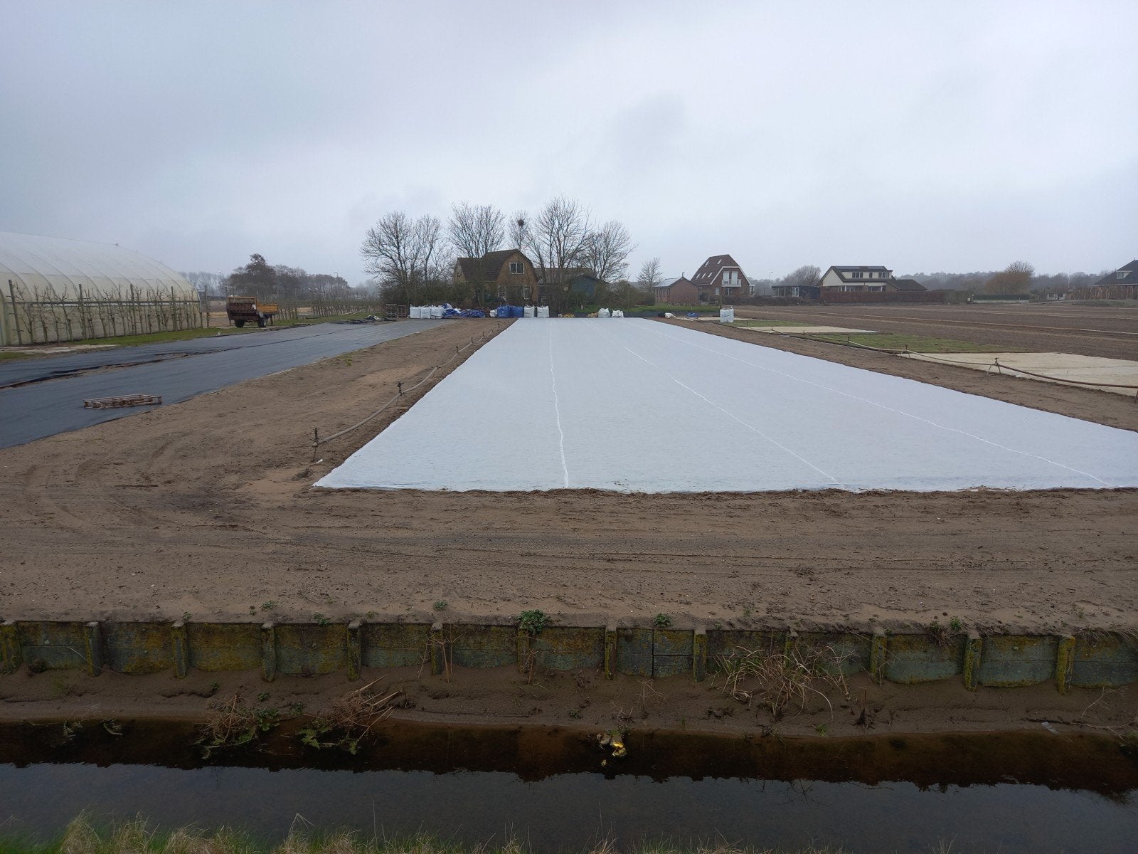 Caravan- en kamperstalling aangeboden Heemskerk, Ophalen