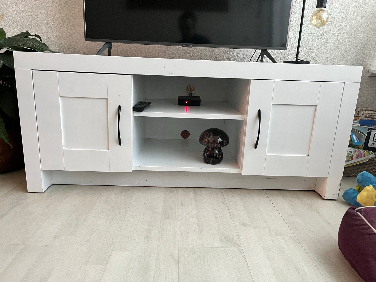 Gratis: Massief Kersenhouten TV-meubel - Wit geverfd, Huis en Inrichting, Ophalen, Gebruikt, Kersenhout