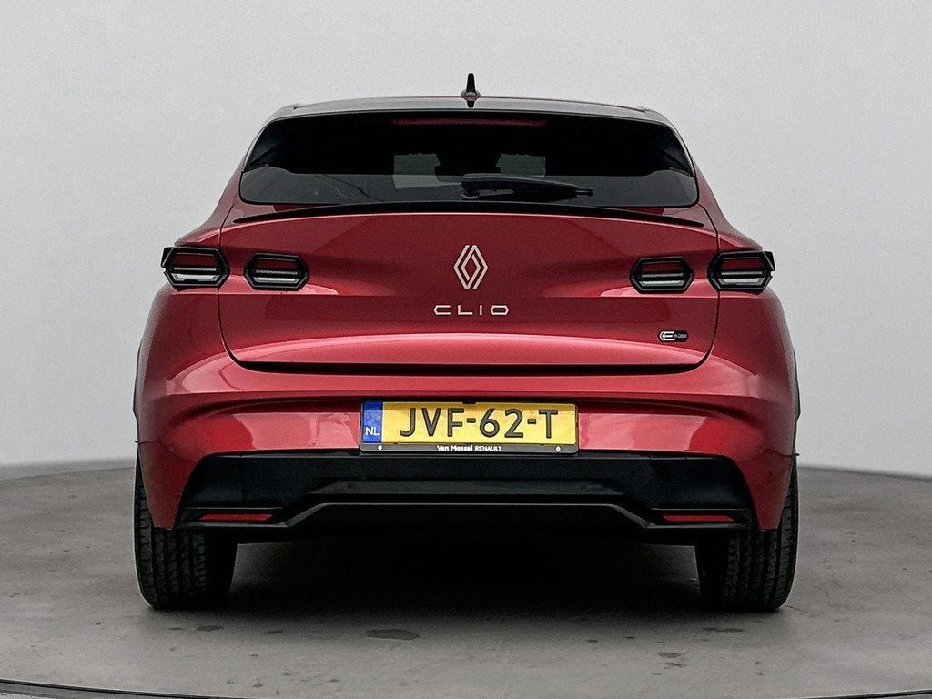Renault Clio 1.8 Hybrid 160 techno | PACK PREMIÈRE | Adapti, Auto's, Renault, Stof, Euro 6, 4 cilinders, 1246 kg