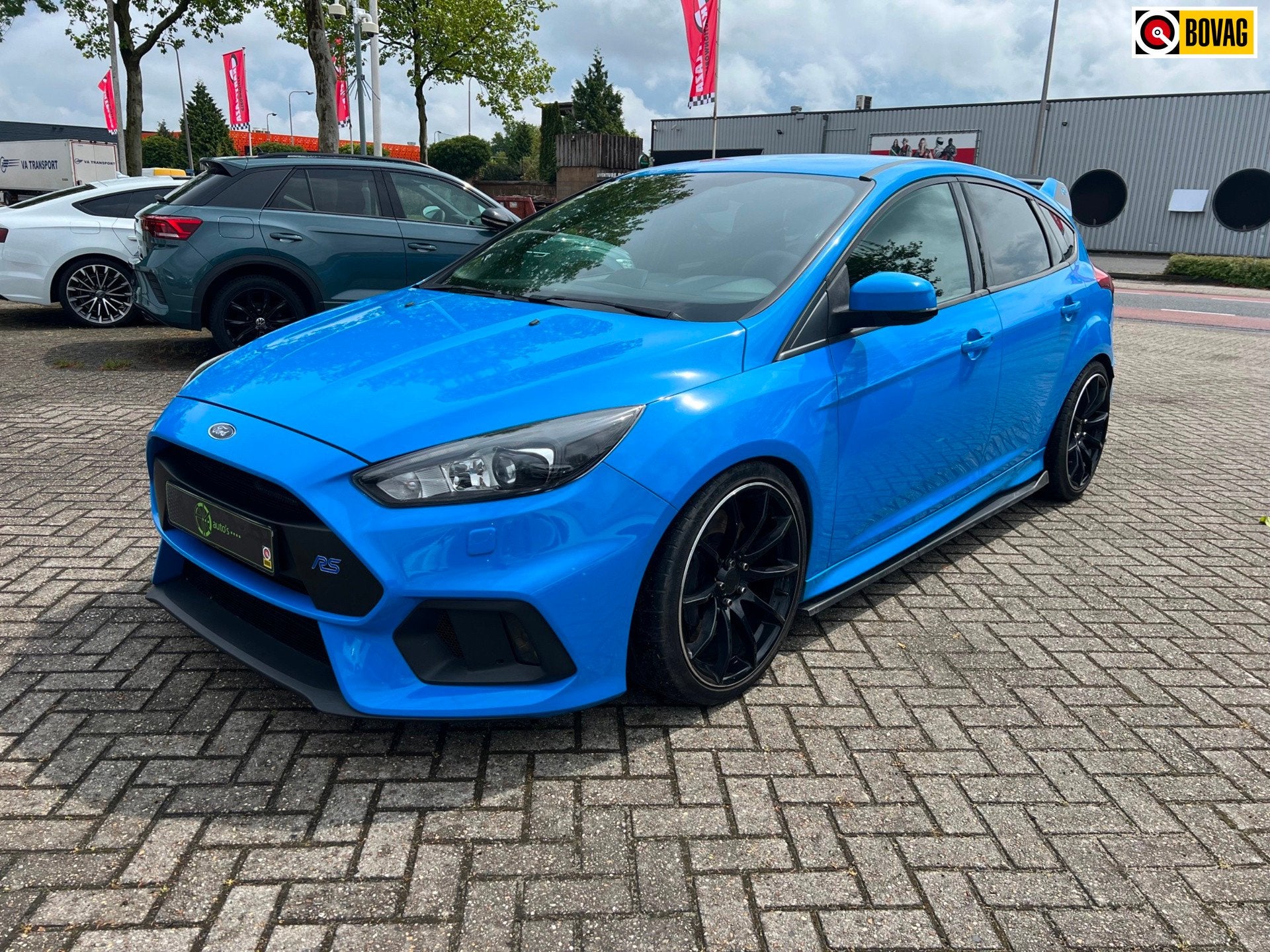 Ford Focus 2.3 RS, Gebruikt, Zwart, 4 cilinders, Blauw