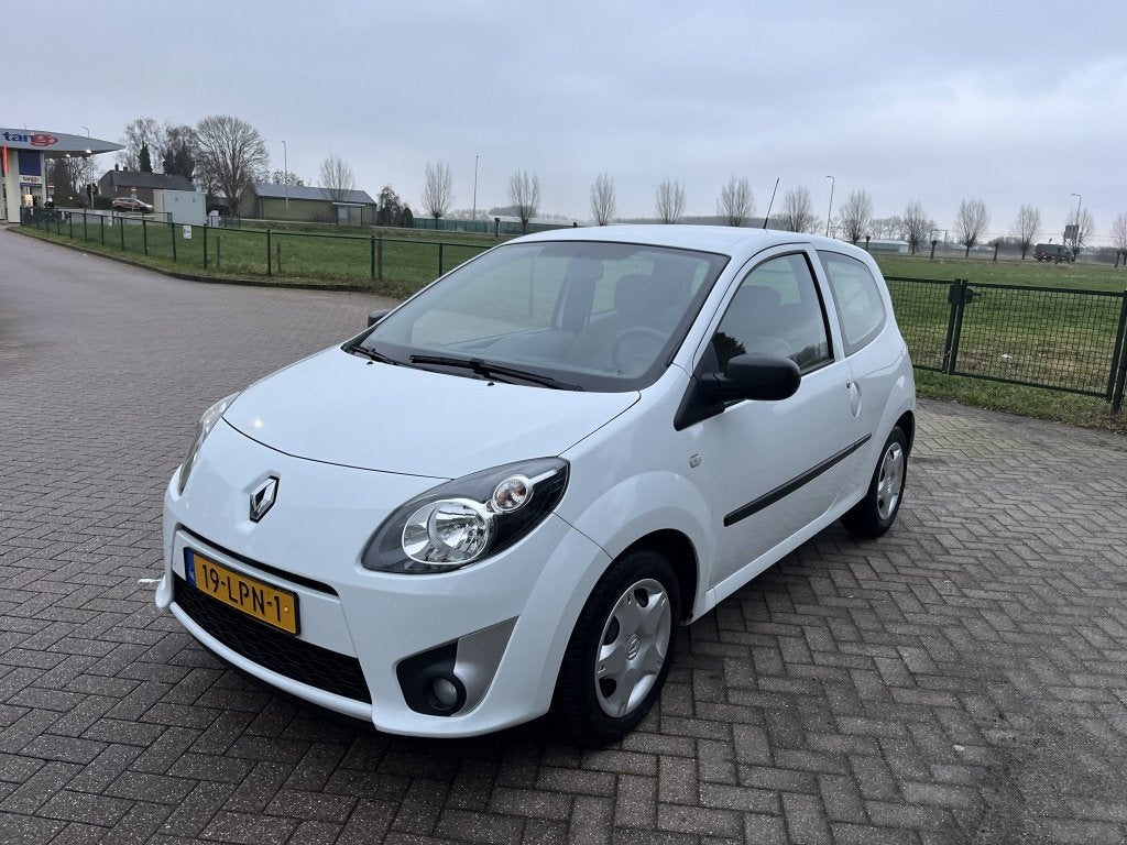 Renault Twingo 1.2-16V Authentique Airco Apk, Auto's, 839 kg, Gebruikt, 4 cilinders, 4 stoelen