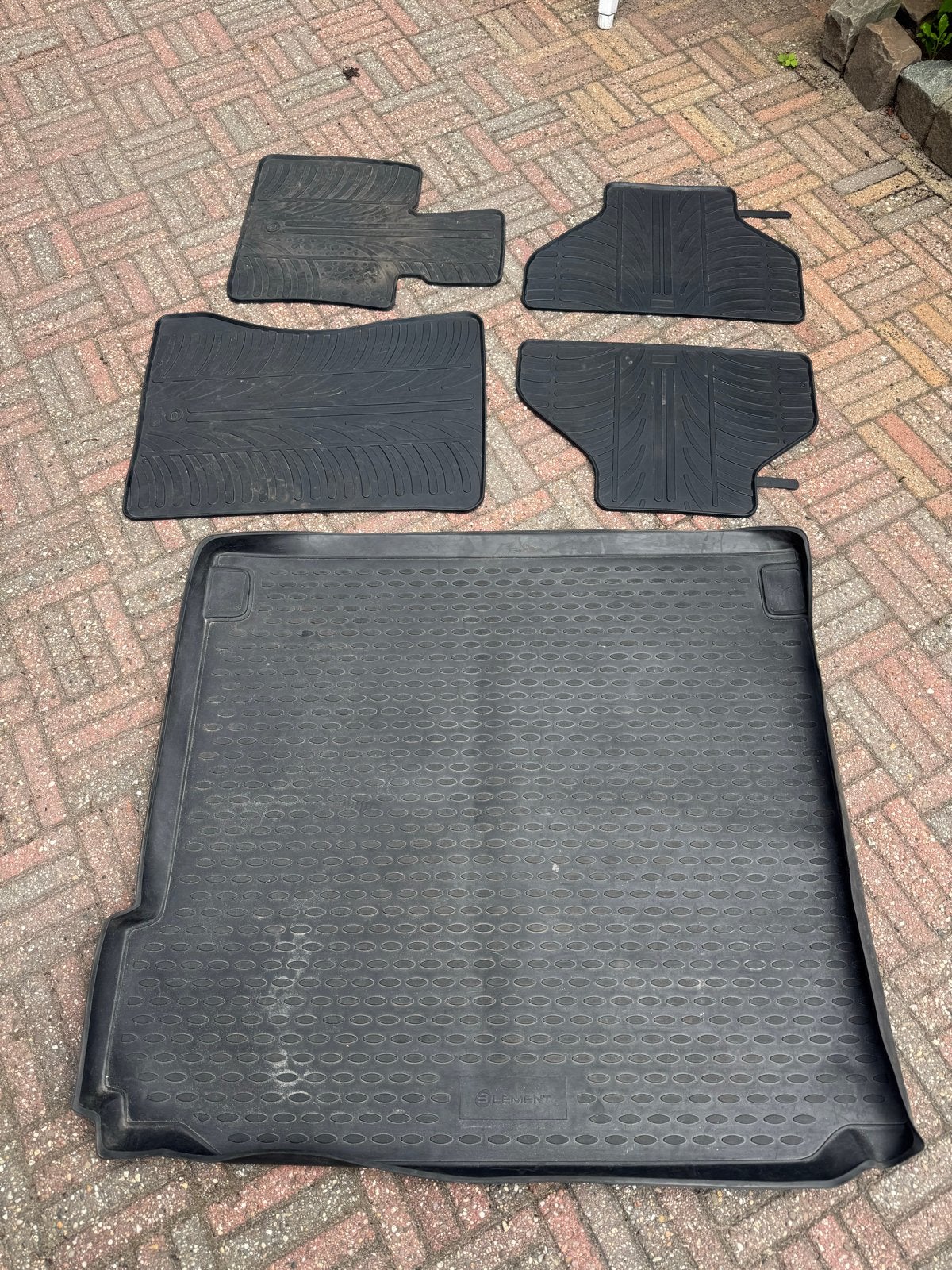 Rubberen automatten en kofferbakmat BMW X5 2011, Ophalen, Gebruikt