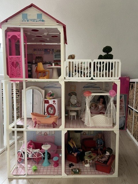 barbiehuis zeer compleet, Ophalen, Gebruikt, Poppenhuis