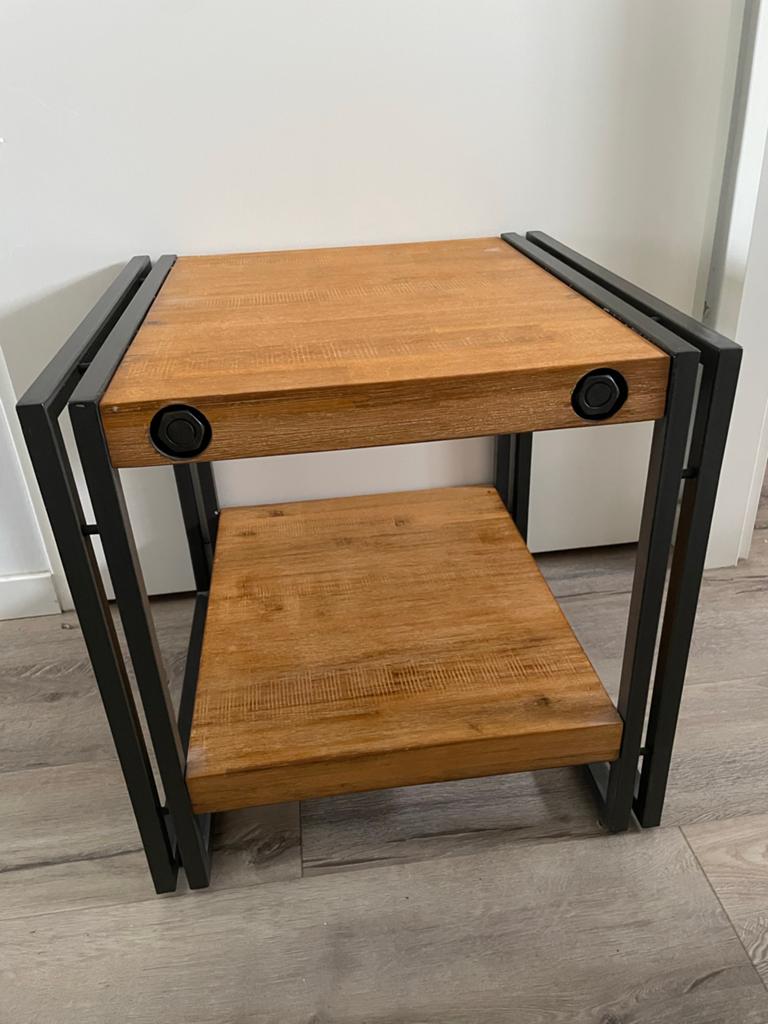 Bijzettafel acaciahout & metaal - 50x50x50 cm, Minder dan 55 cm, Vierkant, Zo goed als nieuw, Hout