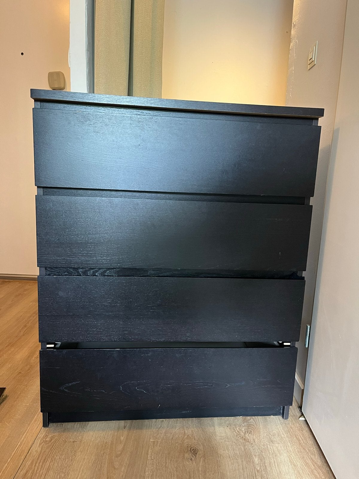 IKEA Malm ladekast met 4 lades - Zwartbruin, Ophalen, Gebruikt, 100 tot 150 cm, 50 tot 100 cm