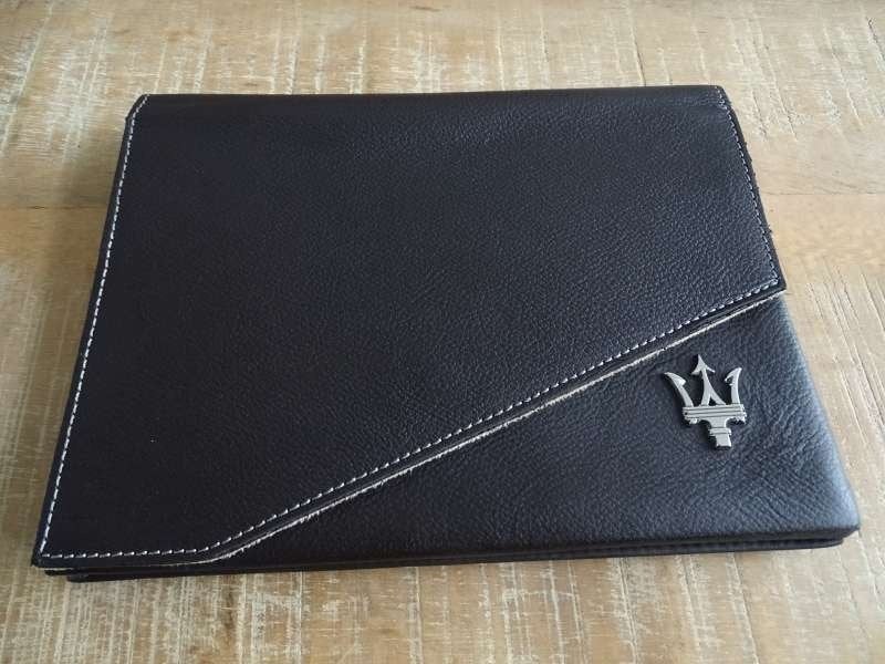 Maserati - Map Onderhoudsboeken - Handleidingen - Origineel, Auto diversen, Handleidingen en Instructieboekjes, Verzenden