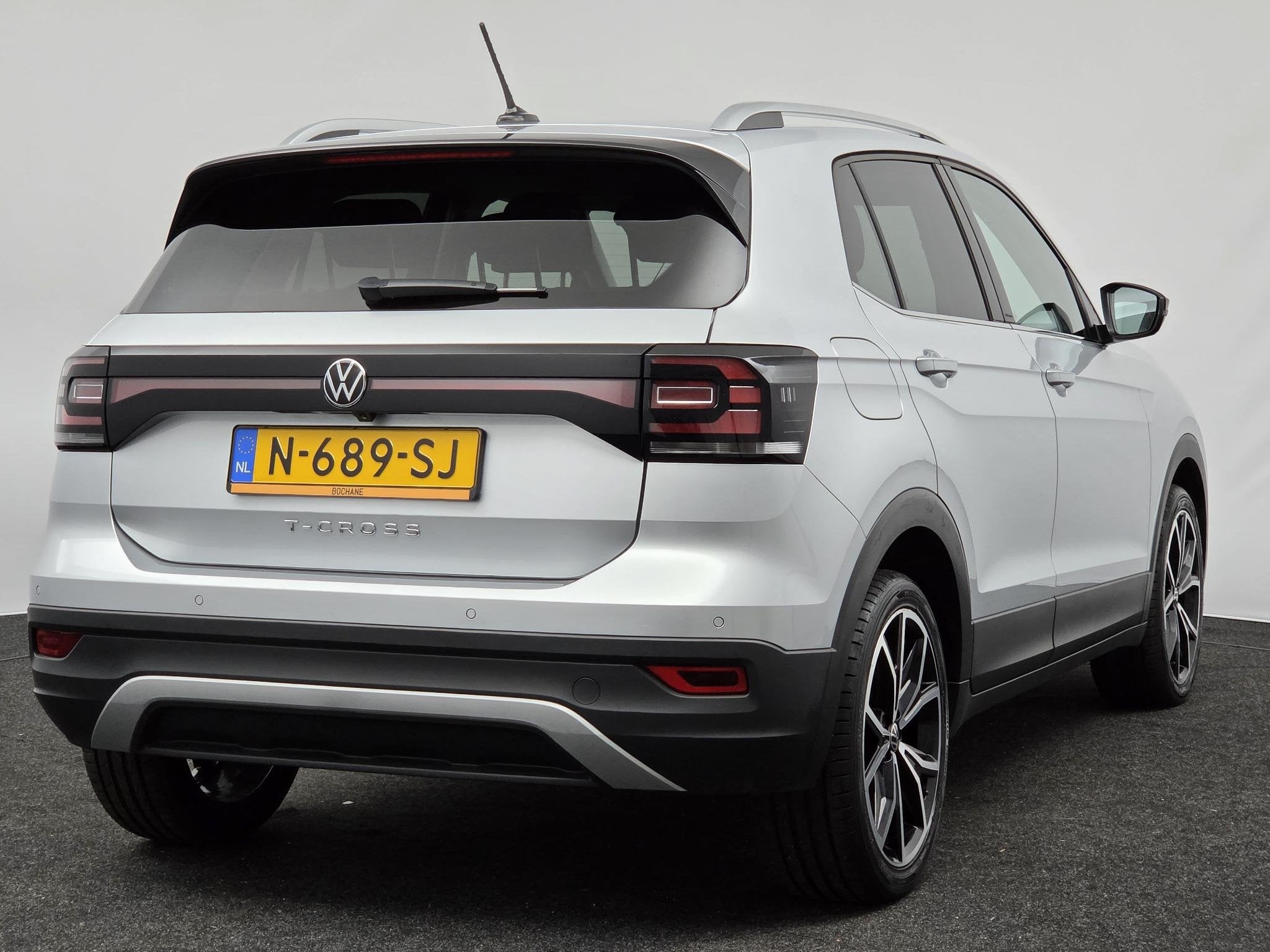 Volkswagen T-Cross 1.0 TSI 110pk DSG Style | Automaat | 1e E, Auto's, Volkswagen, Gebruikt, Met garantie (alle), Origineel Nederlands