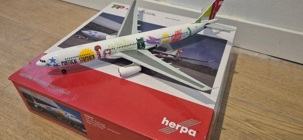 Vliegtuig schaal modellen te koop 1/500 en 1/200, Ophalen of Verzenden, Zo goed als nieuw, Schaalmodel