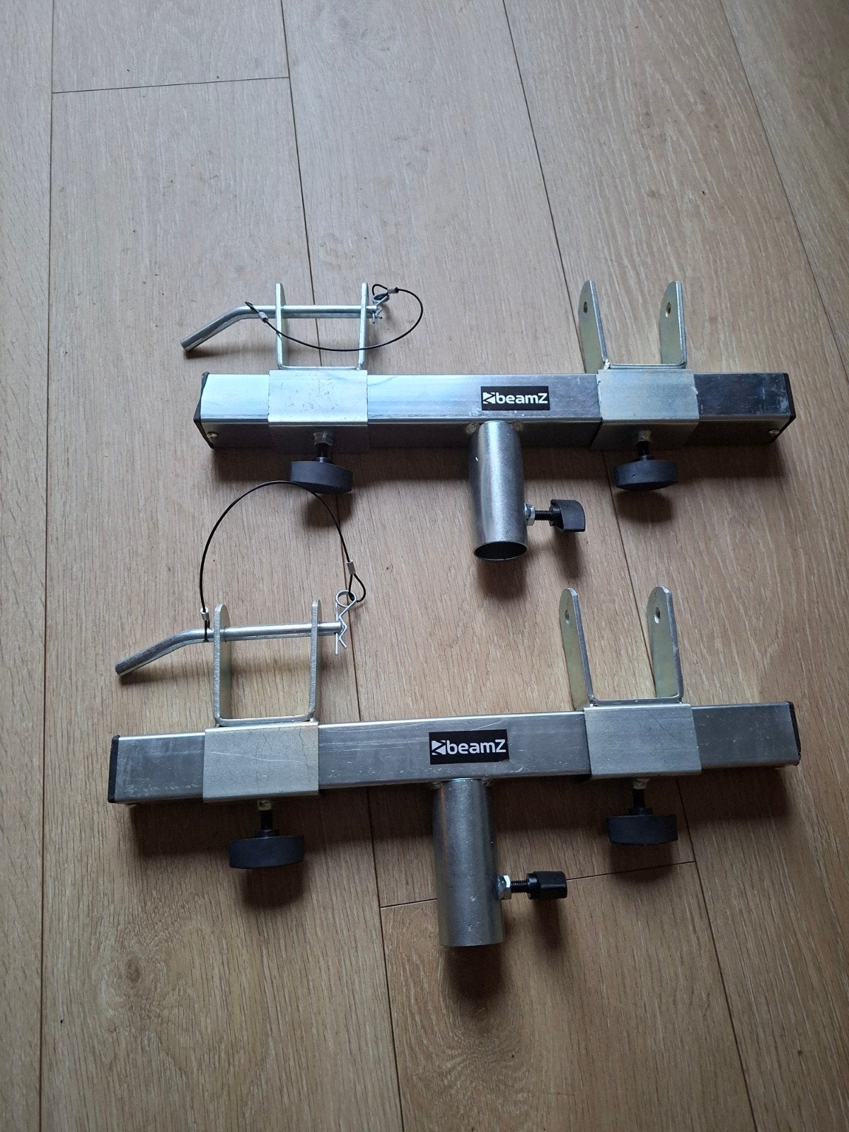 BeamZ Truss adapters voor licht en geluid (2 stuks), Muziek en Instrumenten, Ophalen, Zo goed als nieuw, Overige typen