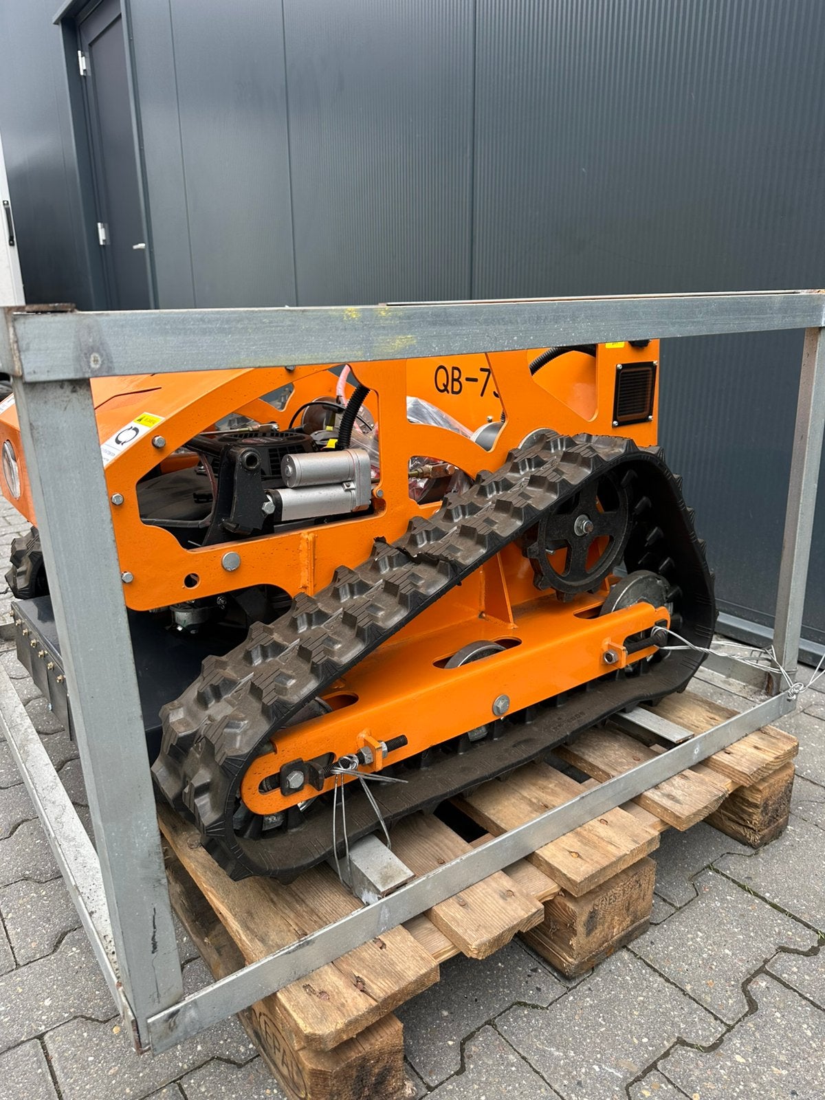 ARTEER QB-750 Radiografische Rups Grasmaaier / Nieuw, Ophalen, Nieuw, 50 cm of meer, Benzine-grasmaaier