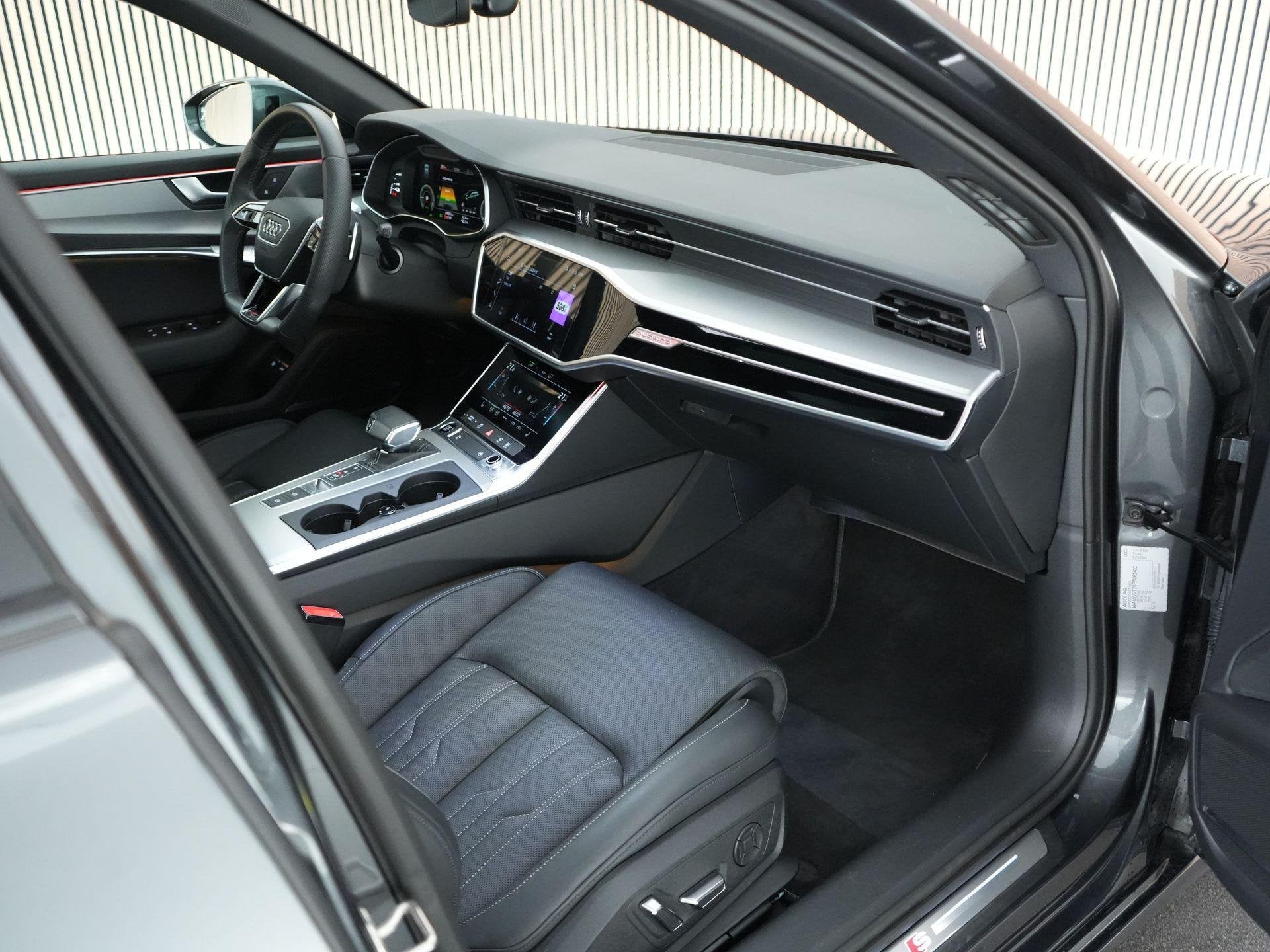 Audi A6 Avant 55 TFSI e 367pk quattro Pro Line S Competition, Automaat, Gebruikt, 4 cilinders, 1984 cc
