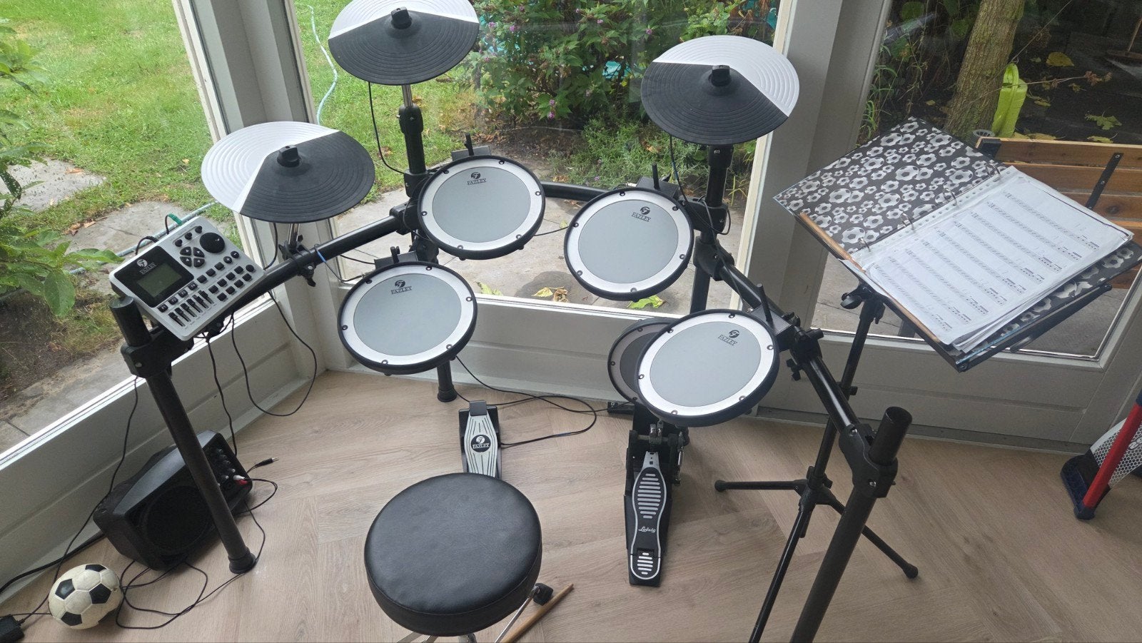 Fazely Elektronisch Drumstel - Compleet met Kruk, Ophalen, Zo goed als nieuw, Overige merken, Elektronisch