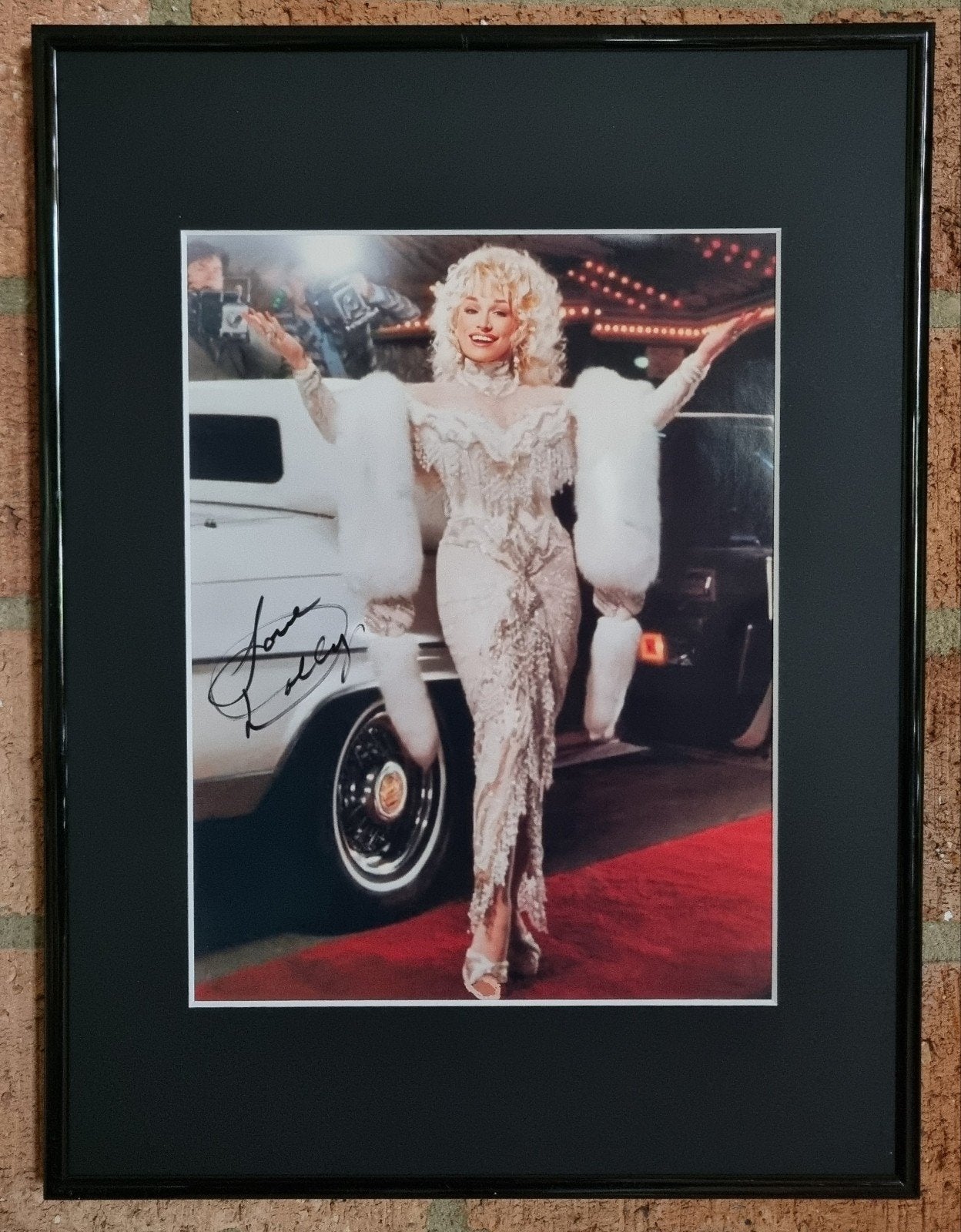 Dolly Parton gesigneerde foto / foto + handtekening, Verzamelen, Ophalen of Verzenden, Zo goed als nieuw, Foto of Kaart