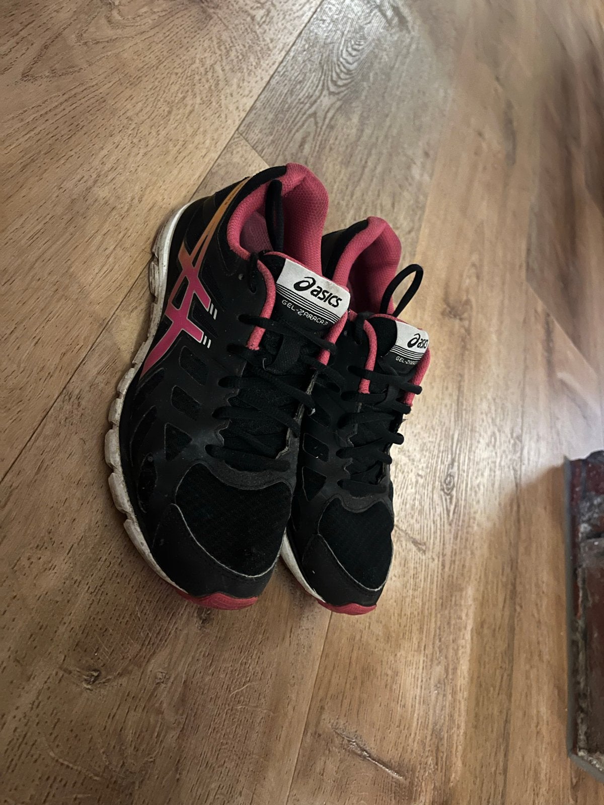 ASICS GEL-ZARACA 3 hardloopschoenen - Zwart/Roze, Ophalen of Verzenden, Gedragen, Zwart, Sportschoenen