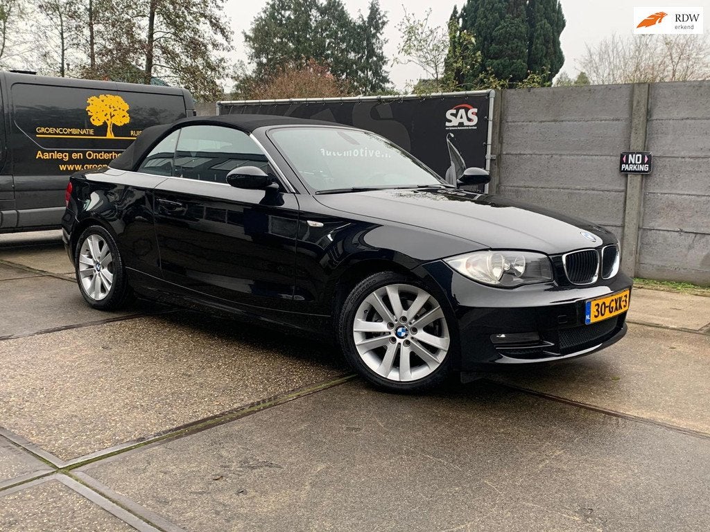 BMW 1-serie Cabrio 118i Executive, 1-Serie, Zwart, Cabriolet, 4 stoelen