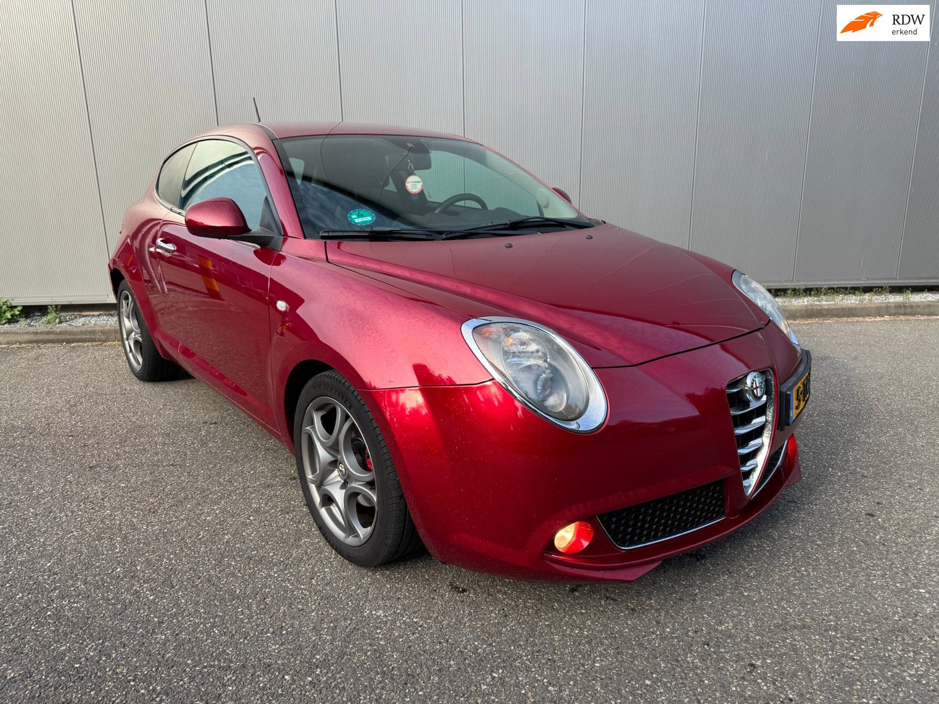 Alfa Romeo MiTo 1.3 JTDm ECO Esclusivo LEDER NAVI CLIMA 17 I, Voorwielaandrijving, Euro 5, Gebruikt, Zwart