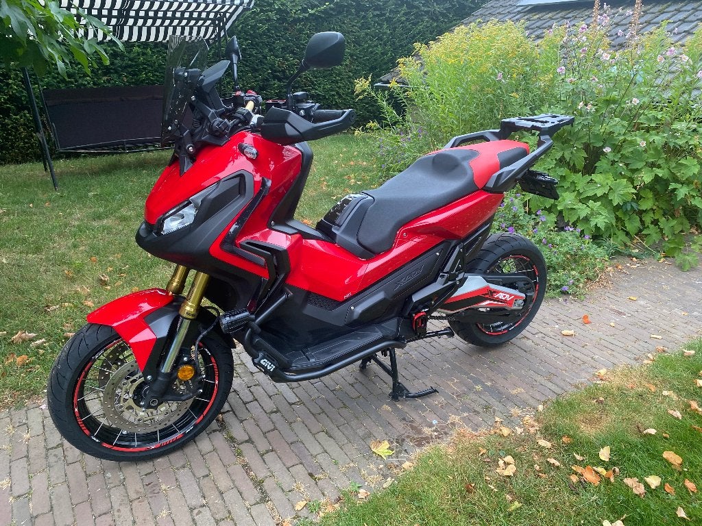 Te koop Honda X-Adv 750, 750 cc, 2 cilinders, Particulier, Meer dan 35 kW