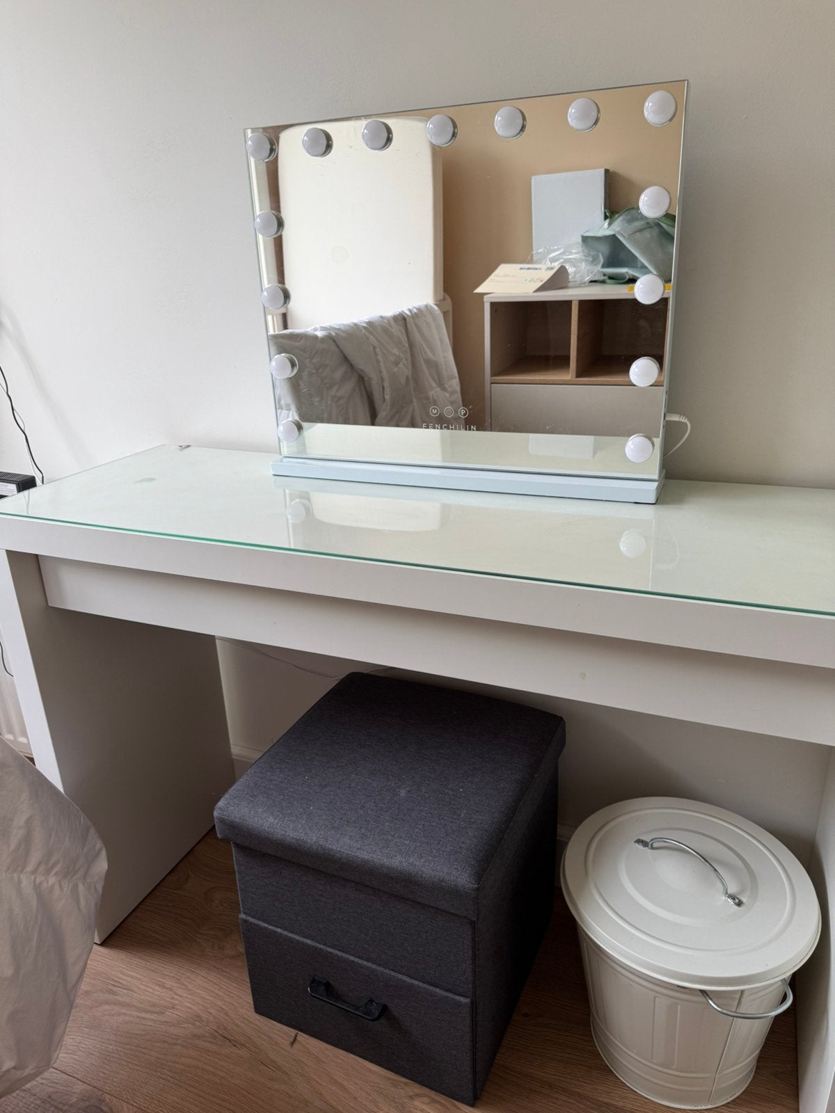 Make up tafel van ikea met holleywood spiegel, Ophalen, Gebruikt, 50 tot 100 cm, Minder dan 100 cm