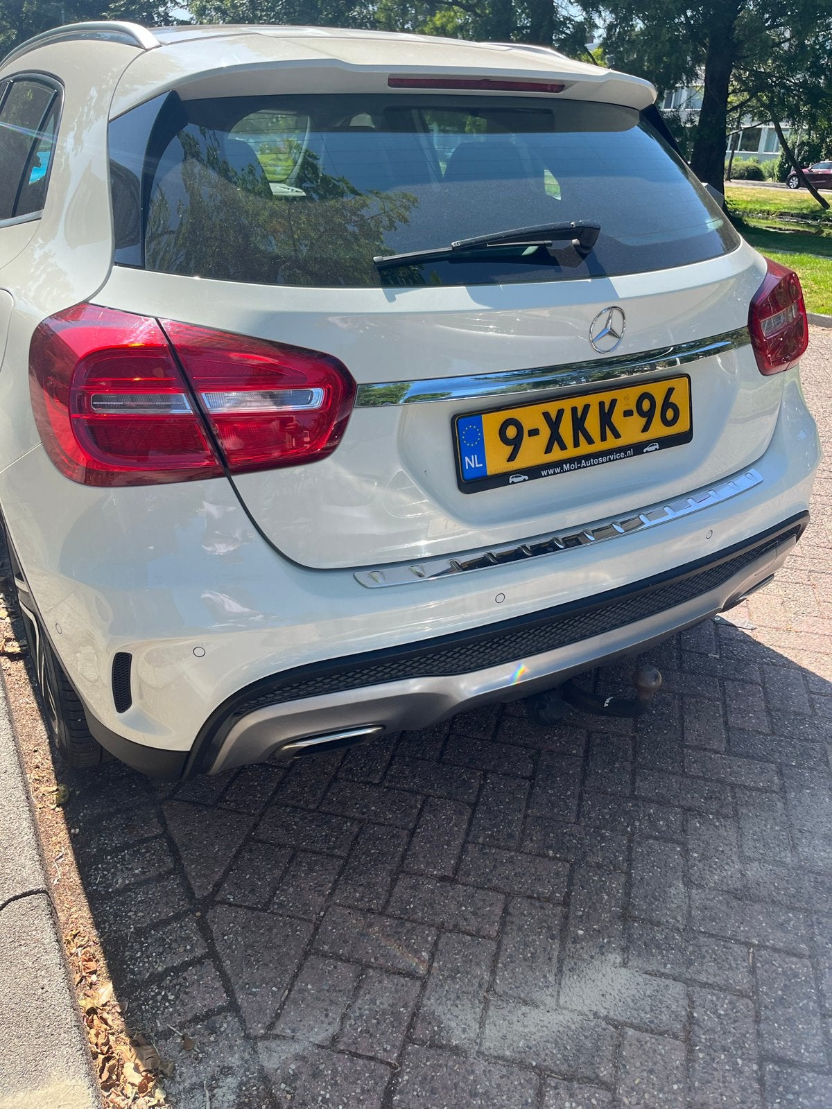 Mercedes-Benz GLA Gla200 1.6 115KW Aut7 2014 Wit, Auto's, Mercedes-Benz, 715 kg, Wit, Particulier, 1335 kg