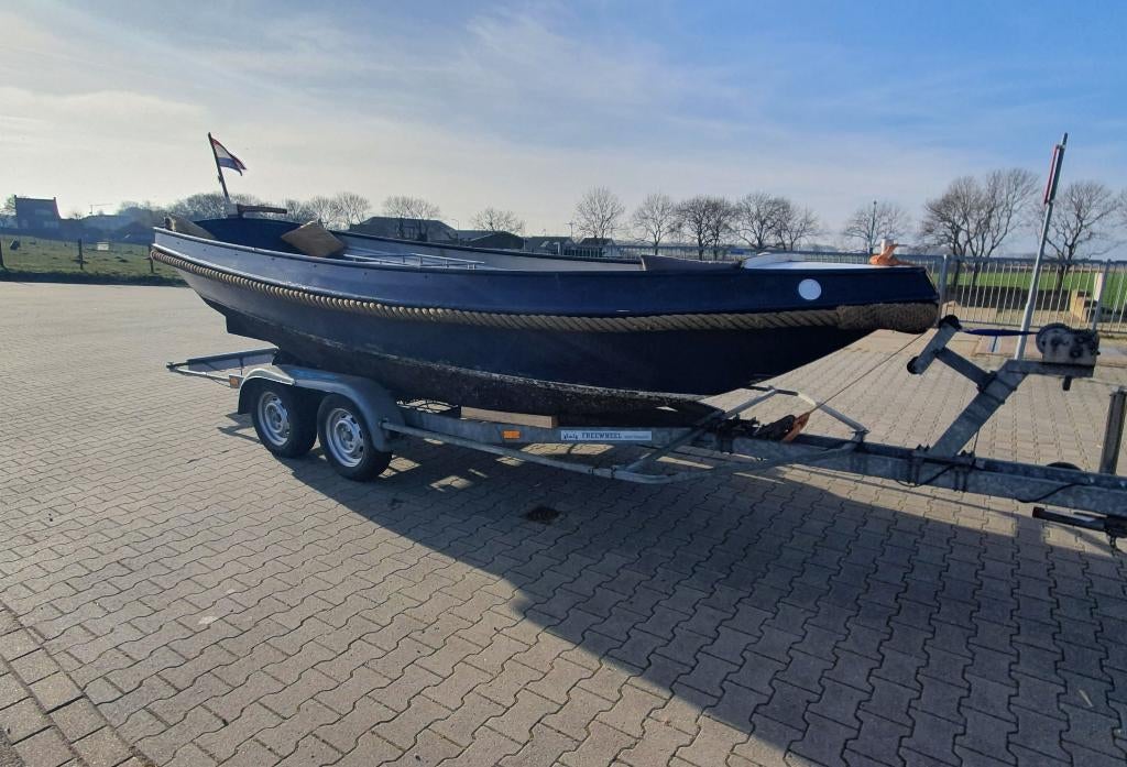 mooi model stalen sloep, 3 cil sole. opknapper project, Watersport en Boten, Ophalen, 10 tot 30 pk, Gebruikt, Staal