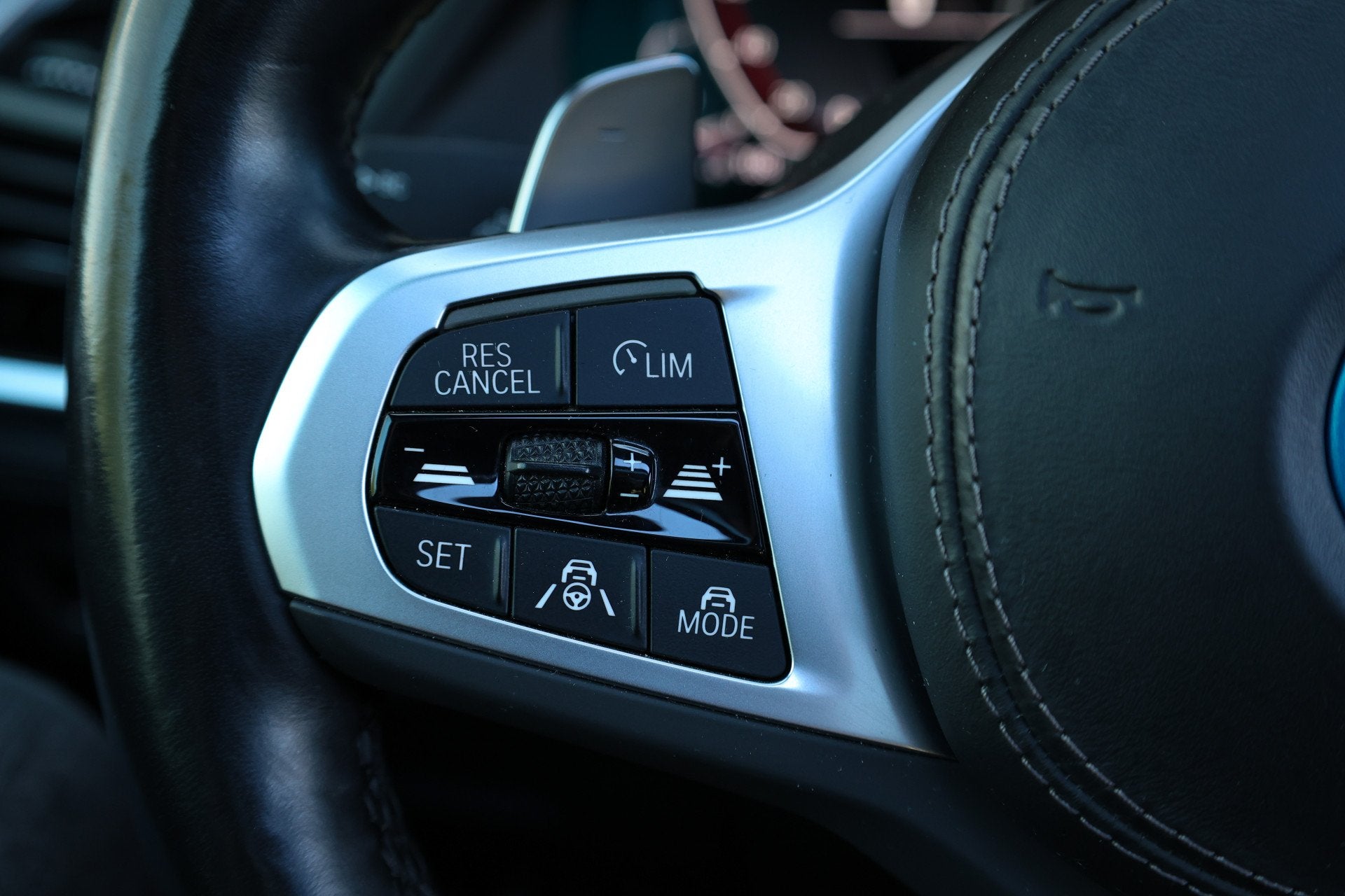 Foto 33 van BMW X5 xDrive45e High Executive | BTW | M-SPORT | PANO | LAS
