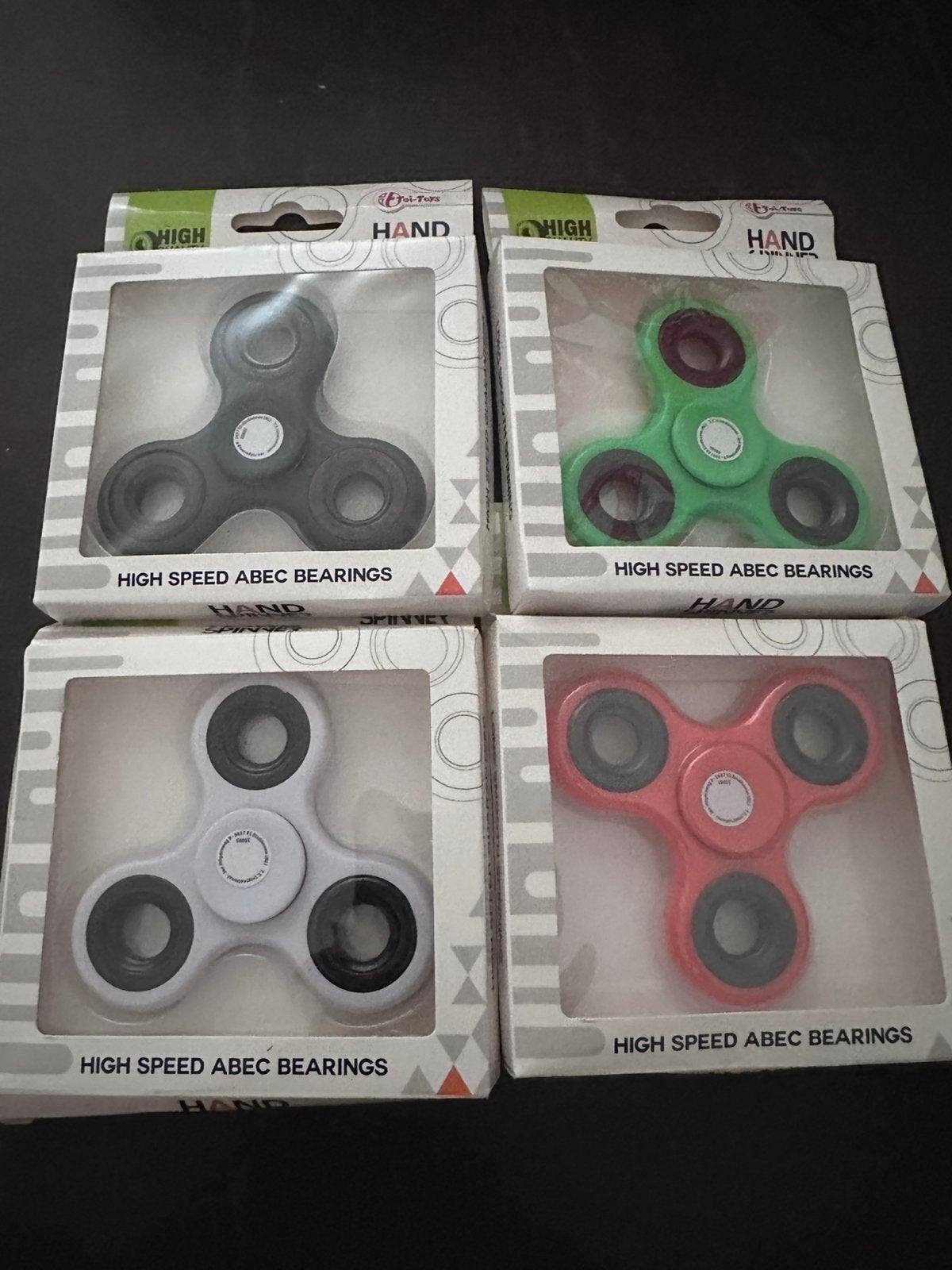 4 fidget spinners, Ophalen, Zo goed als nieuw