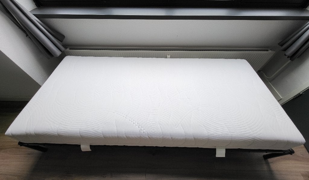 80x200cm Bedframe en matras, Huis en Inrichting, Slaapkamer | Matrassen en Bedbodems, Ophalen, Gebruikt, Eenpersoons, 80 cm