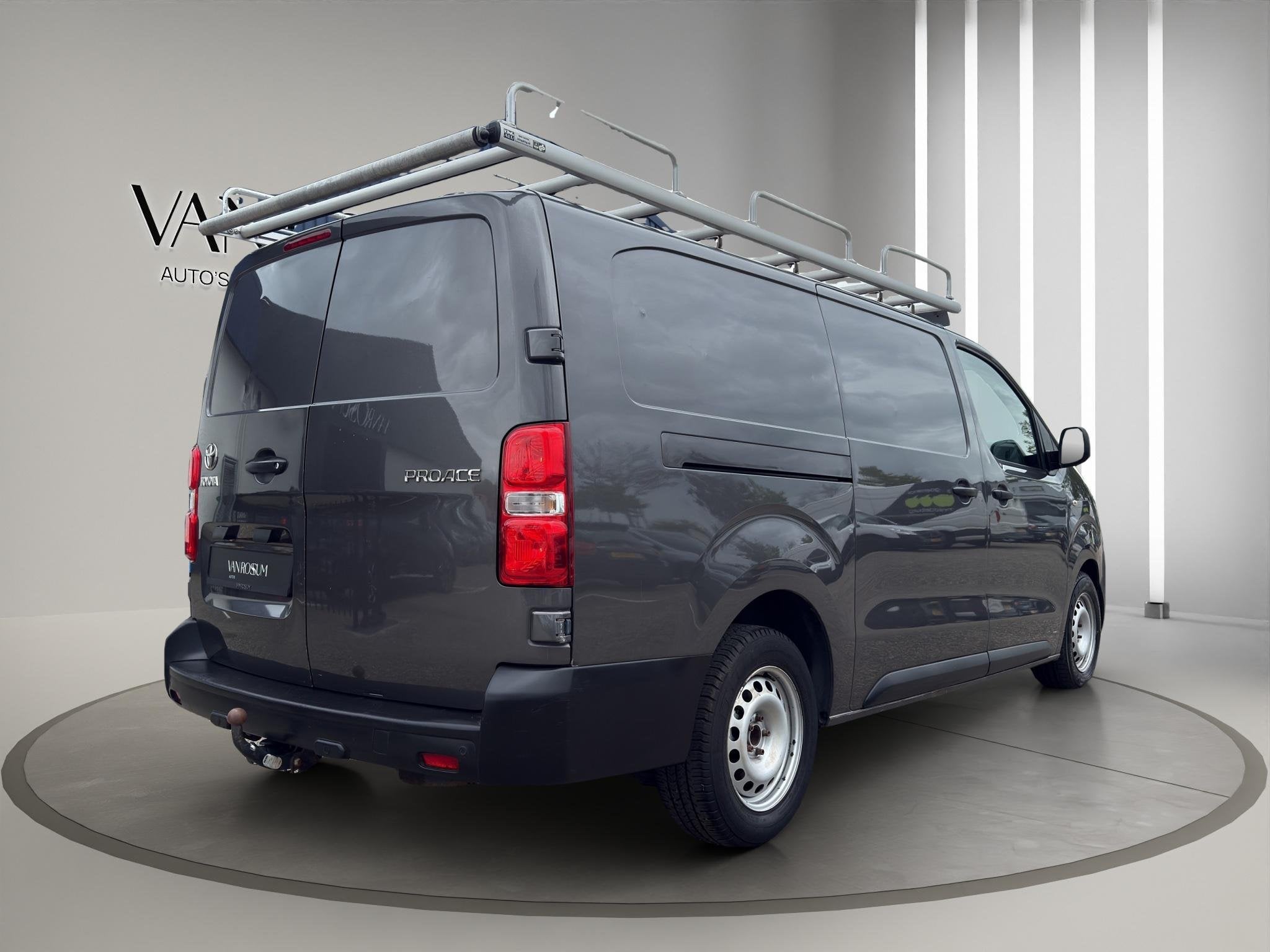 Toyota PROACE Worker 2.0 D-4D Cool Comfort Long 3-zits | L+R, Auto's, Voorwielaandrijving, Stof, Gebruikt, Euro 6