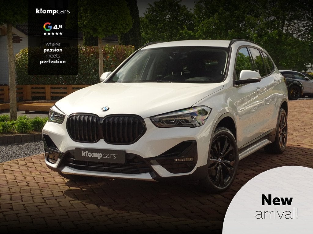 BMW X1 sDrive18i | Handbak | Uniek | PearlWeiss | Leer | Nav, Auto's, Gebruikt, Wit, Leder, Bedrijf