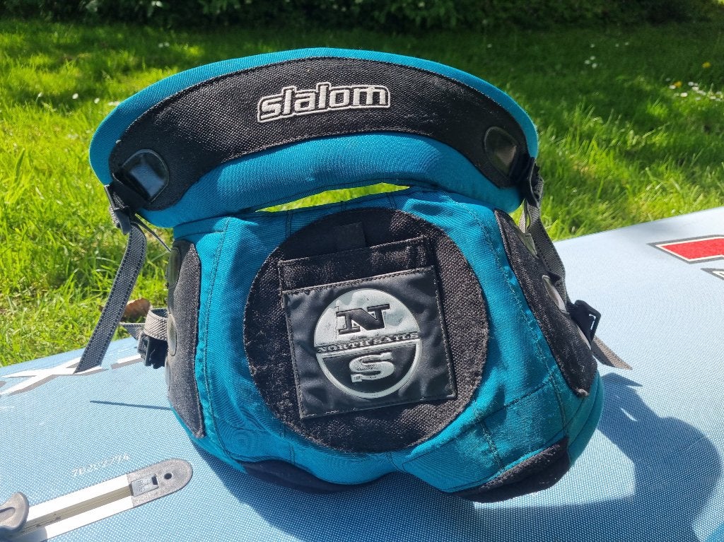 Windsurf trapeze North Sails (maat S) surfschoenen (m 39-40), Ophalen, Zeil- of Surfschoenen, Maui Magic, Zo goed als nieuw
