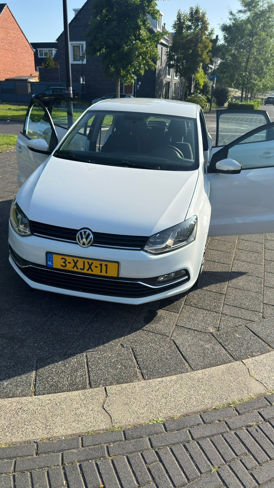 Volkswagen Polo 1.2 TSI 66KW 2014 Wit, Auto's, 4 cilinders, Wit, Particulier, Start-stop-systeem