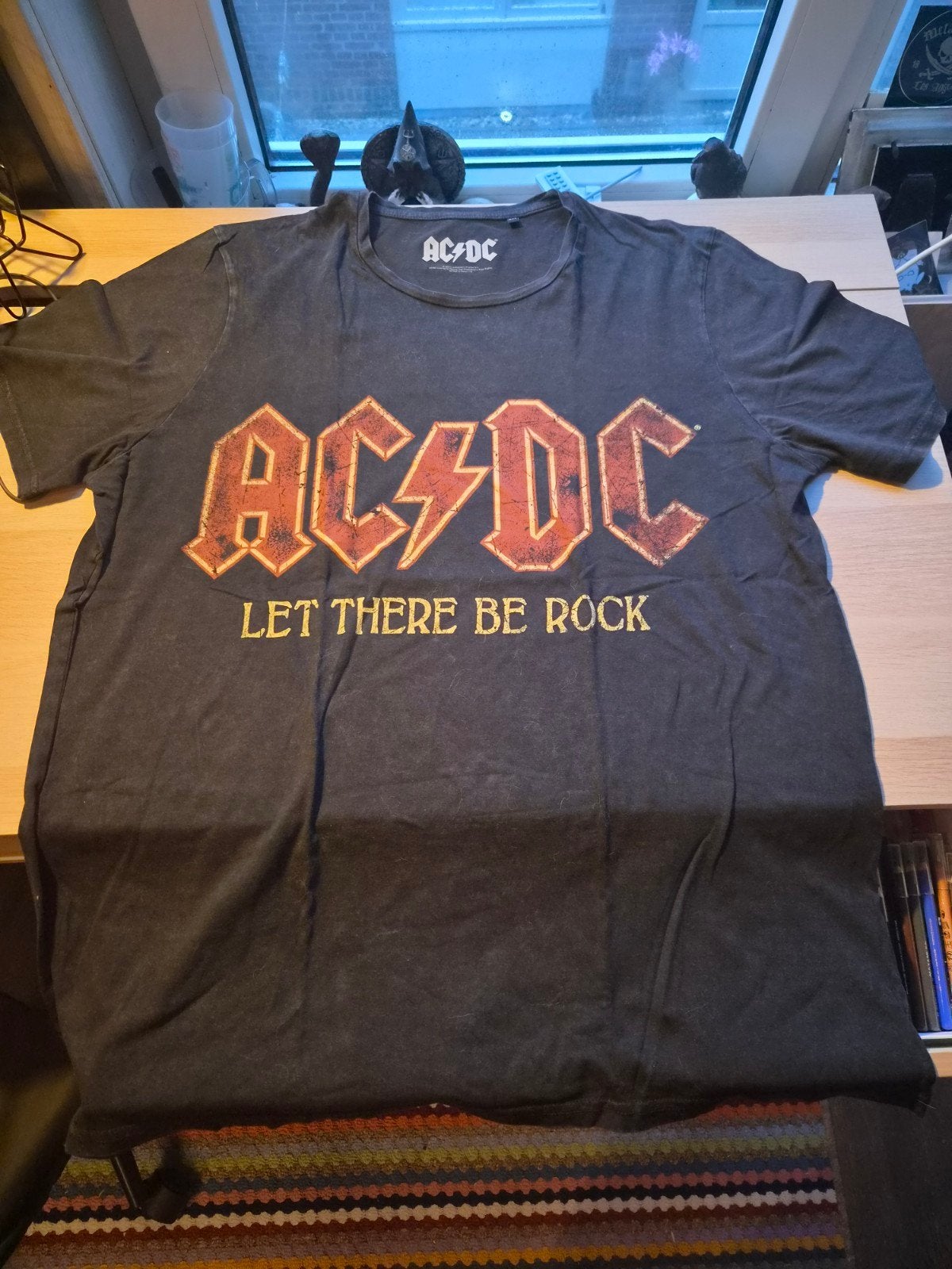 AC/DC shirt, Kleding | Heren, Ophalen of Verzenden, Zo goed als nieuw, Overige maten, Zwart