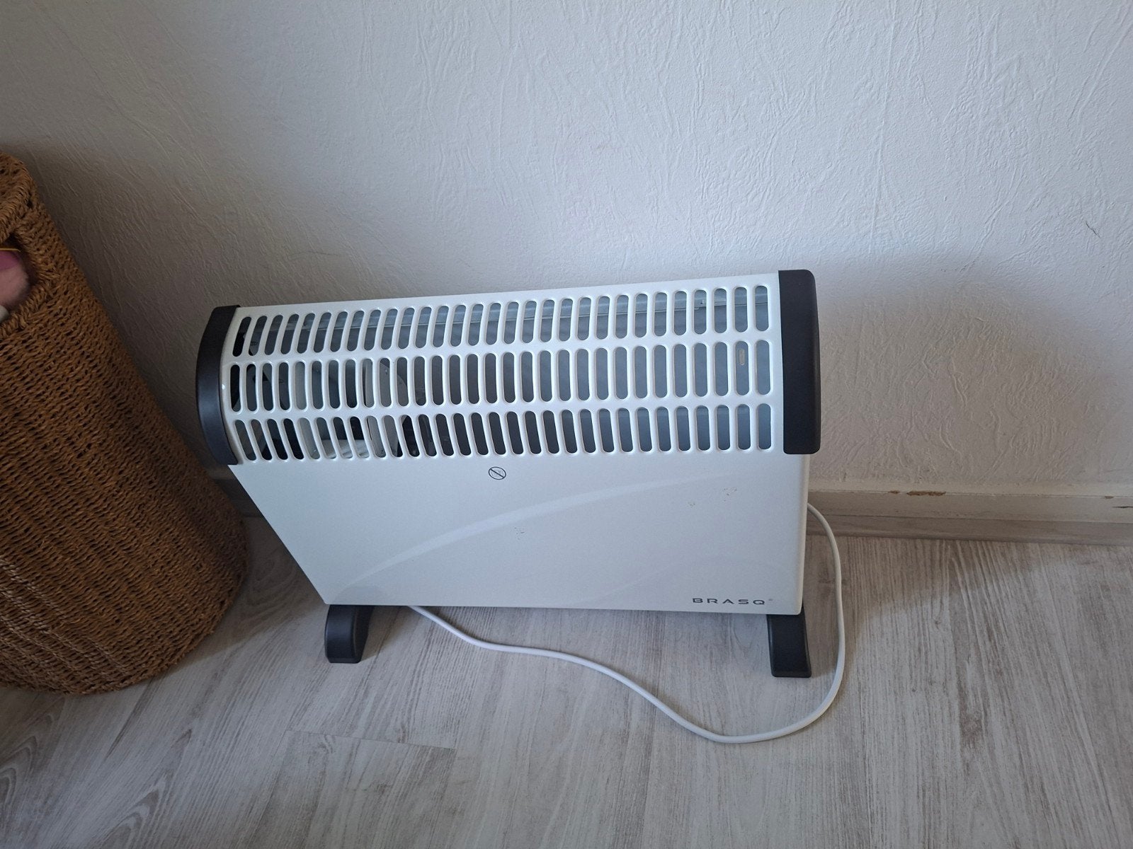 Brasso Convector Kachel - Zo goed als nieuw, 500 tot 800 watt, Minder dan 30 cm, Kachel, Ophalen of Verzenden
