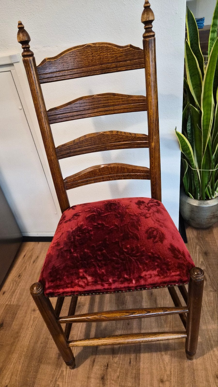gratis eikenhouten stoelen, Ophalen