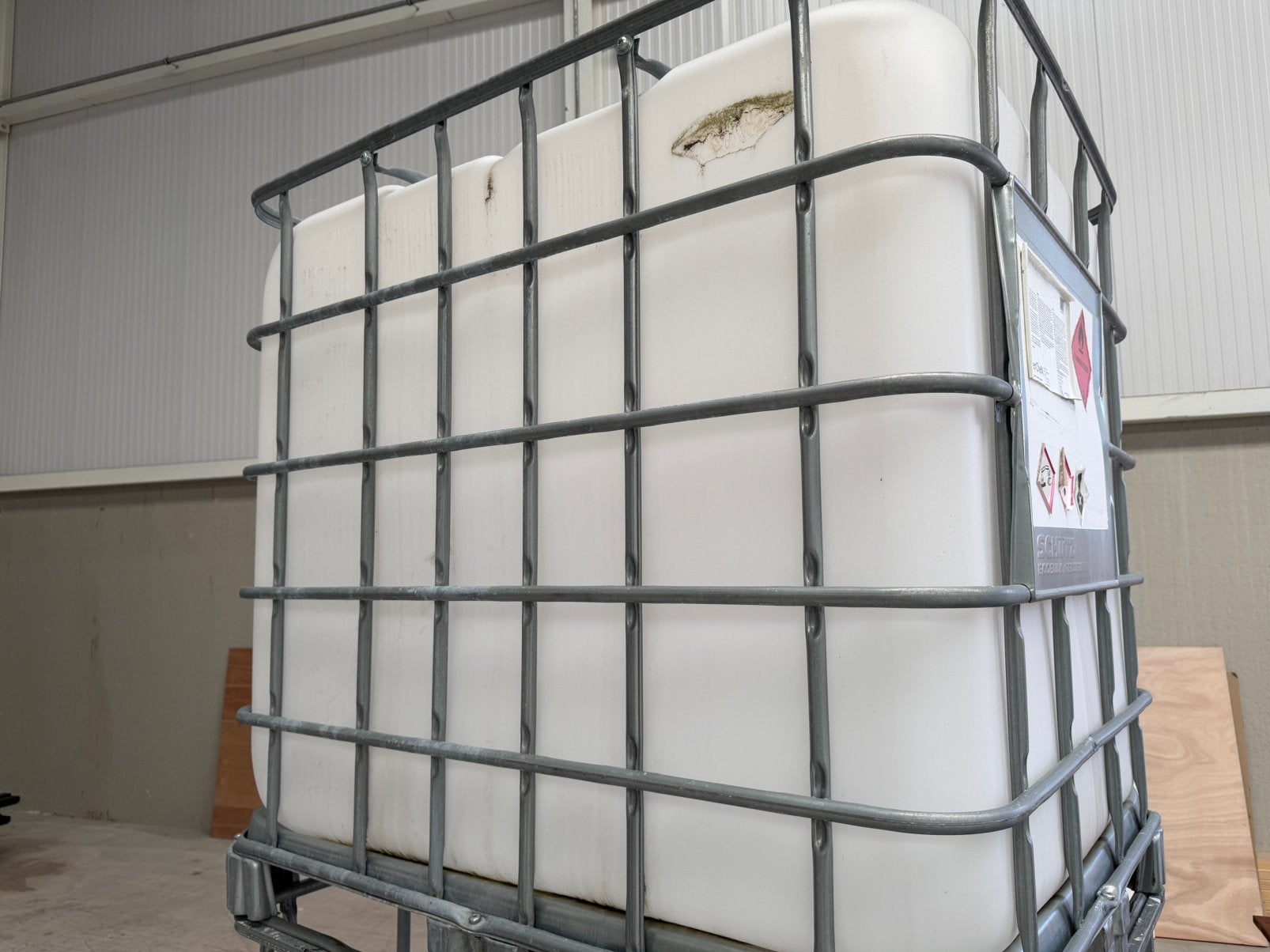 Ibc 1000 ltr voor vloeistoffen, 150 liter of meer, Ophalen of Verzenden, Zo goed als nieuw