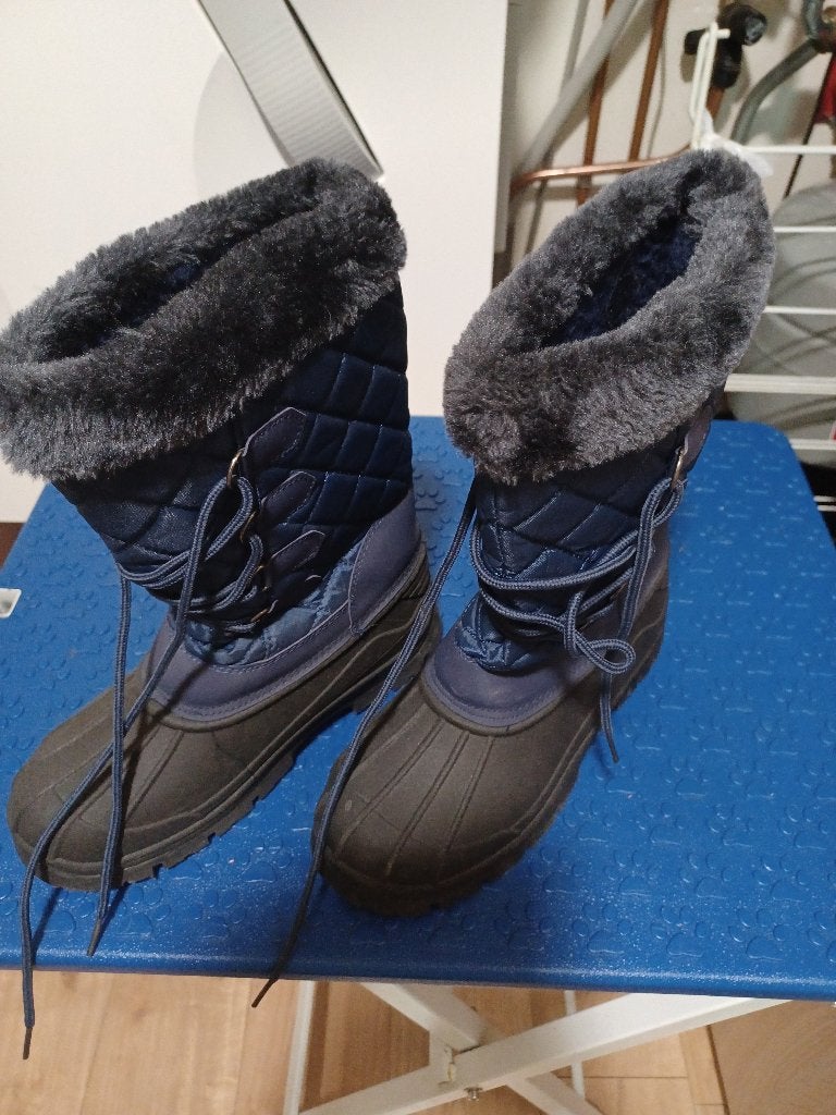 Snowboats, Kleding | Dames, Ophalen, Blauw, Sneakers of Gympen, Zo goed als nieuw